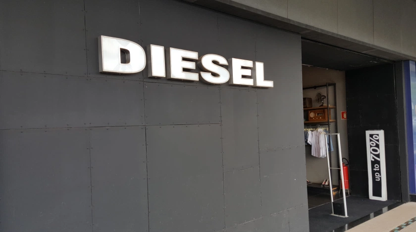 mundo-dos-outlets-outlet-premium-sao-paulo-diesel-1